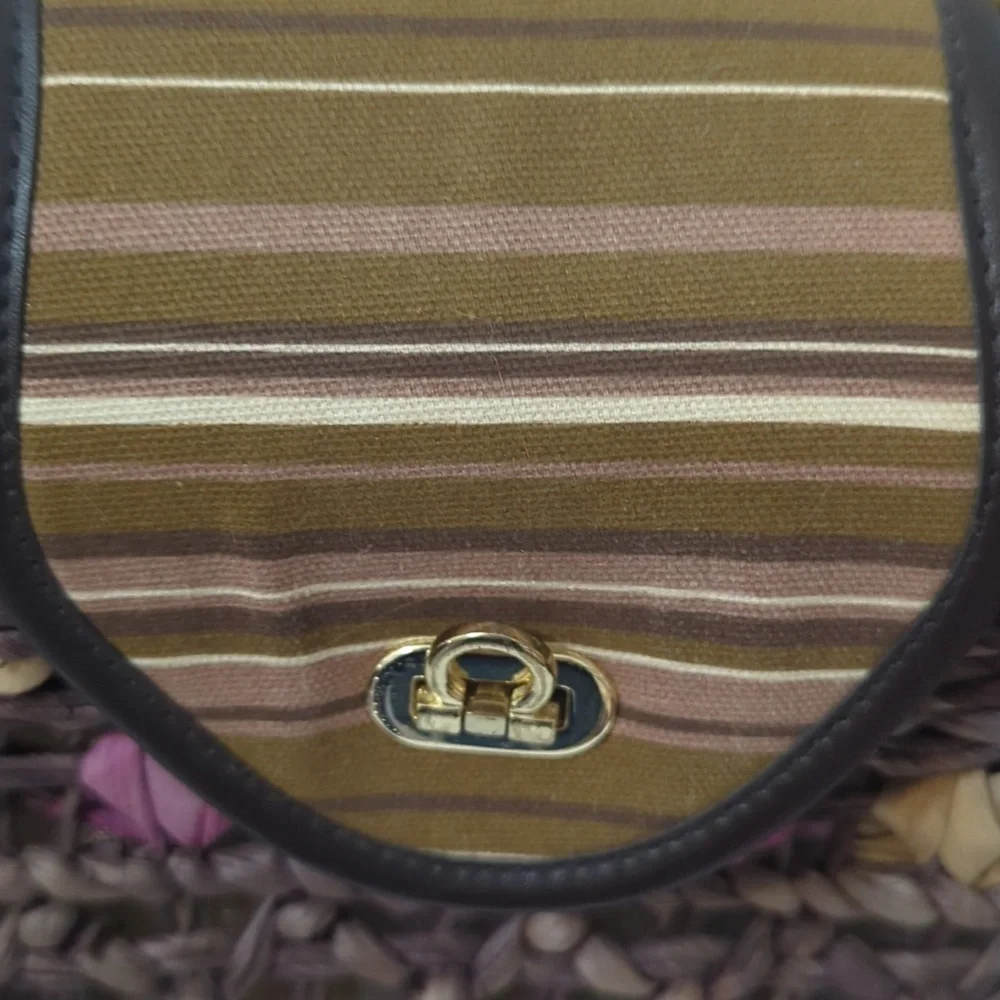 Beautiful Pampered pet bag